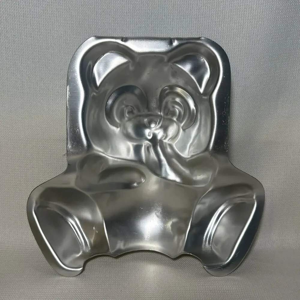 3-D Cuddly Bear Wilton Cake Pan Set COMPLETE w/ Box, Missing Instructions